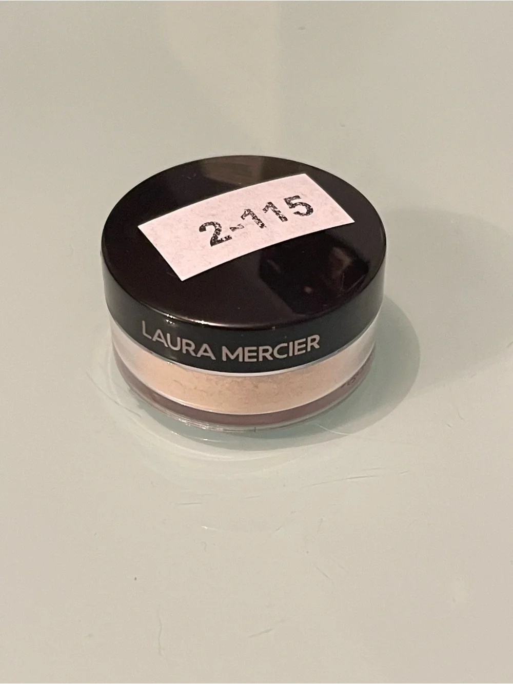 laura mercier Translucent Loose Setting Powder - Light Neutral 0.07oz new